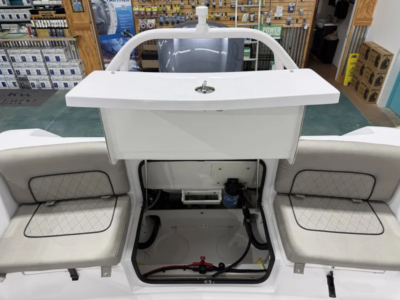 Slide: The Image of Sportsman Heritage 231 Center Console 2022 - 27