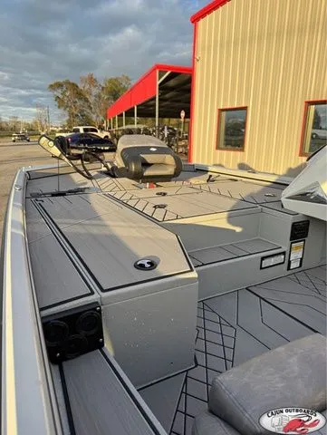 Slide: The Image of Avid 18 Vertex 2026 - 13