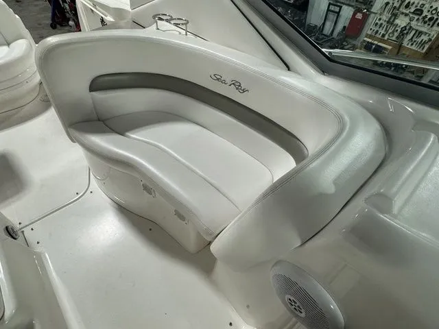 Slide: The Image of Sea Ray 320 Sundancer 2006 - 11