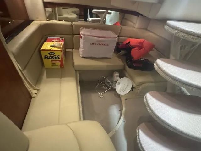 Slide: The Image of Sea Ray 320 Sundancer 2006 - 19