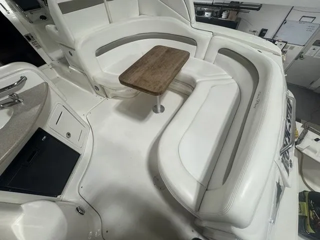 Slide: The Image of Sea Ray 320 Sundancer 2006 - 5