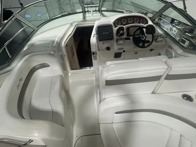 Slide: The Image of Sea Ray 320 Sundancer 2006 - 7