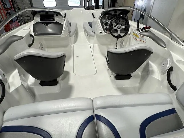 Slide: The Image of Sea-Doo 200 Speedster 2005 - 11
