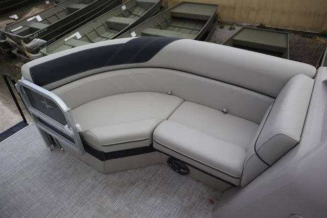 Slide: The Image of Berkshire LE 22 RFC 2022 - 7