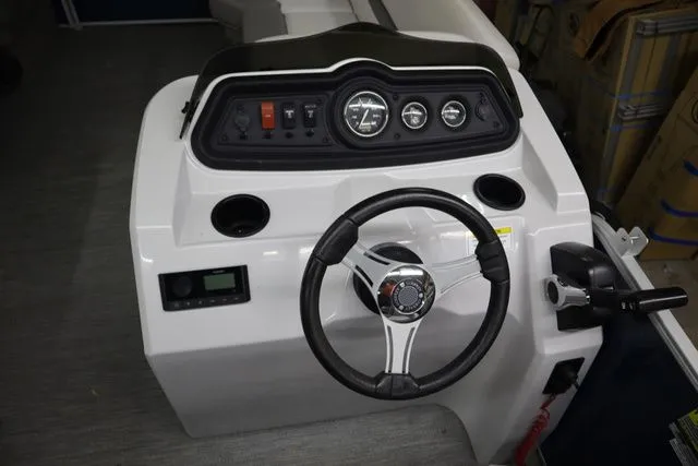 Slide: The Image of Godfrey Sweetwater 2086 CX 2022 - 7