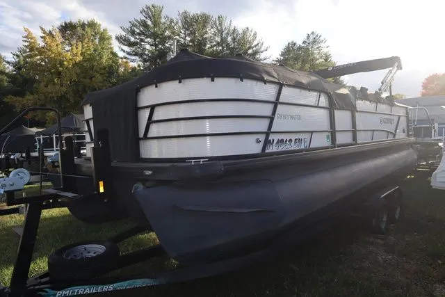 The Image of Godfrey Sweetwater 2286 SFL Triple Tube Package 2021 - 1