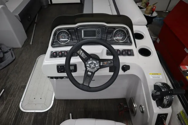 Slide: The Image of Godfrey Sweetwater 2286 SFL Triple Tube Package 2021 - 10