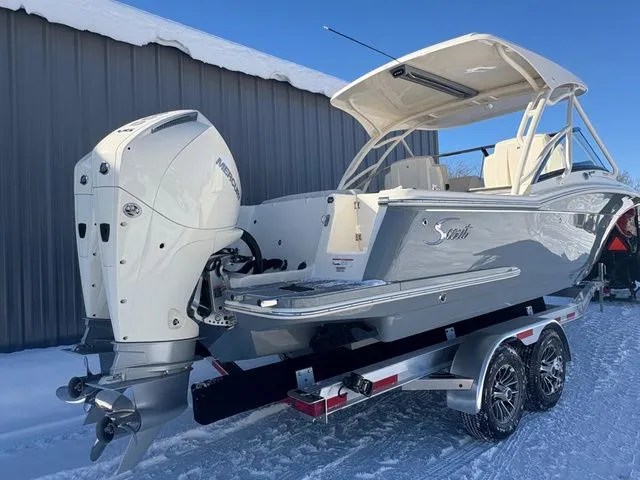 Slide: The Image of Scout 255 Dorado 2026 - 29