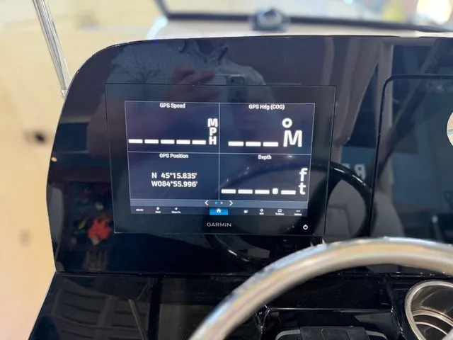 Slide: The Image of Scout 255 Dorado 2026 - 58