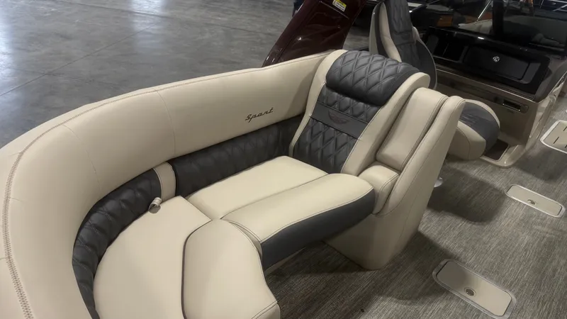 Slide: The Image of Bennington 25QXFBWA 2026 - 11