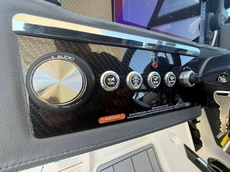 Slide: The Image of Chaparral SSX 30 2026 - 43