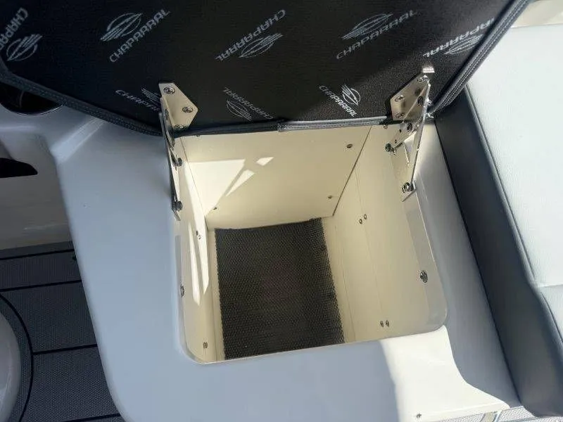 Slide: The Image of Chaparral SSX 30 2026 - 77