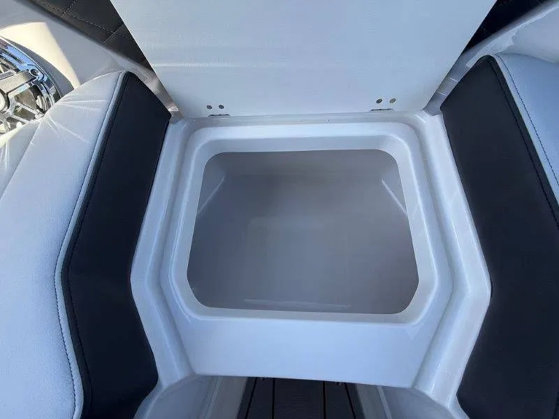 Slide: The Image of Chaparral SSX 30 2026 - 84