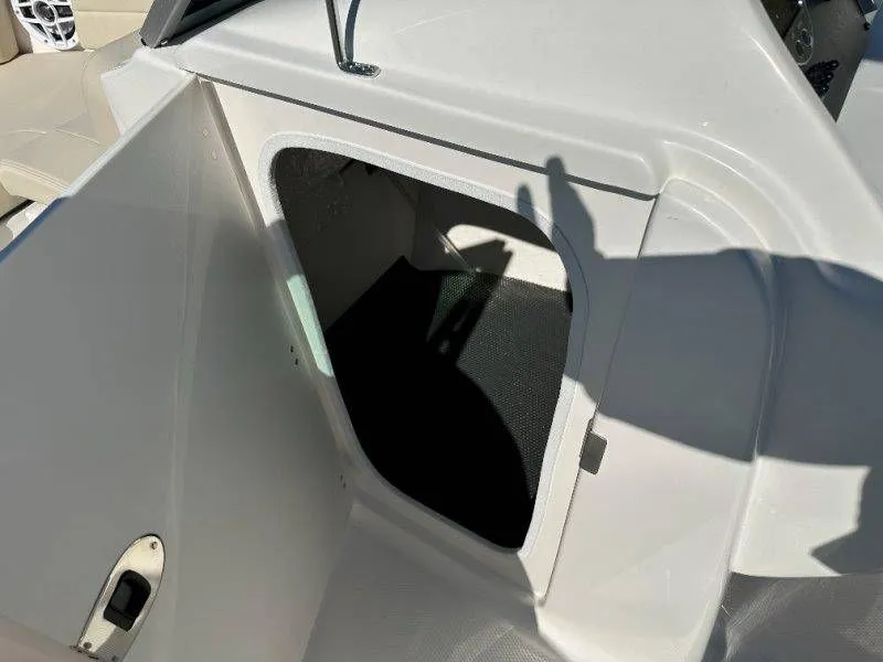 Slide: The Image of Robalo R207 Dual Console 2026 - 17