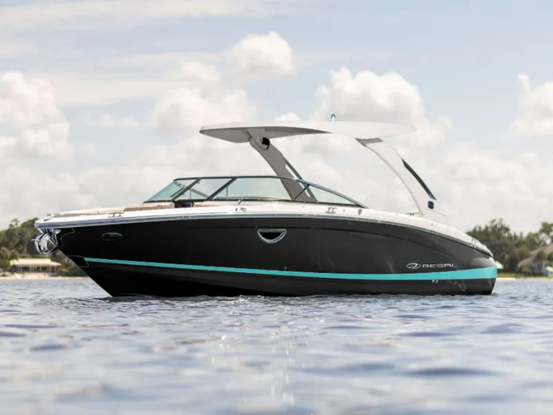 The Image of Regal LS6 Surf Ultimate 2026 - 1
