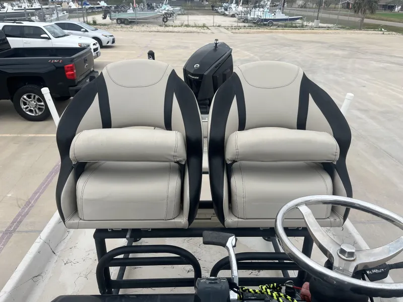 Slide: The Image of Shoalwater 23 Cat 2017 - 29