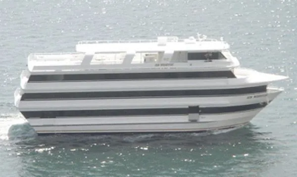 Slide: The Image of Winston Marine Custom 5 Deck 2007 - 1