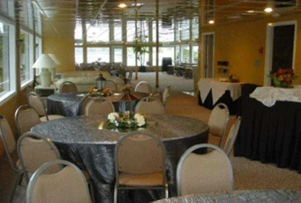 Slide: The Image of Winston Marine Custom 5 Deck 2007 - 11