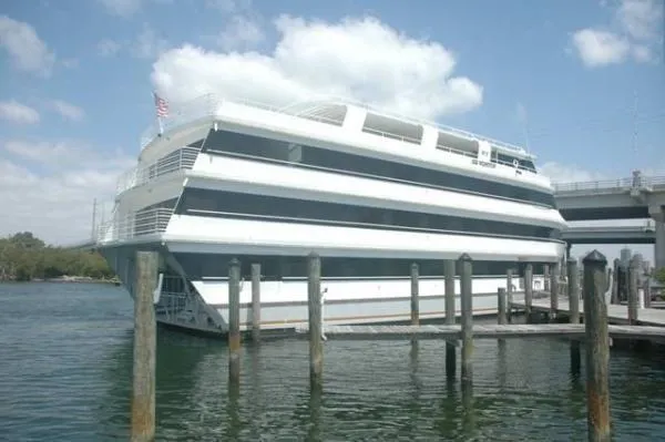 Slide: The Image of Winston Marine Custom 5 Deck 2007 - 7