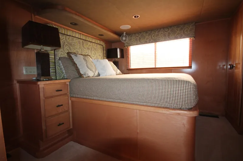 Slide: The Image of Sharpe 105 Custom Houseboat 2008 - 121