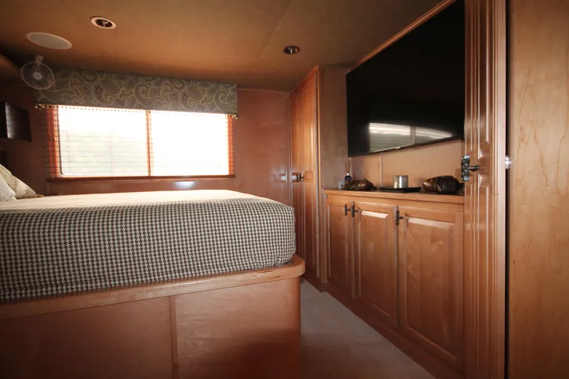Slide: The Image of Sharpe 105 Custom Houseboat 2008 - 122