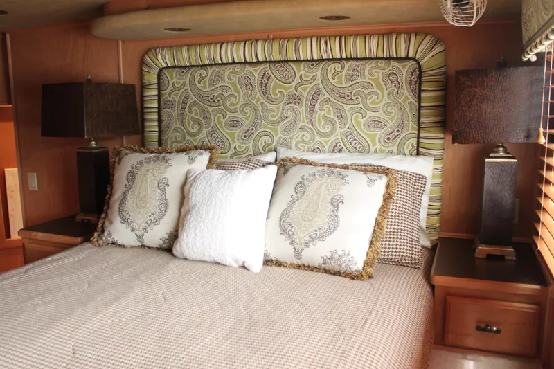 Slide: The Image of Sharpe 105 Custom Houseboat 2008 - 130
