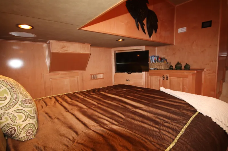 Slide: The Image of Sharpe 105 Custom Houseboat 2008 - 146