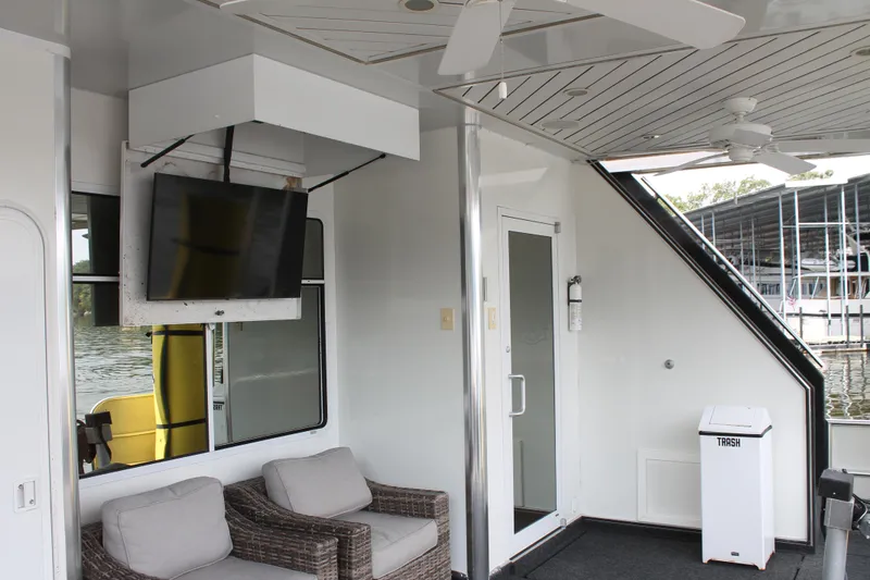 Slide: The Image of Sharpe 105 Custom Houseboat 2008 - 72