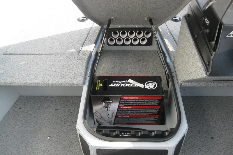 Slide: The Image of 2024 Lund 1775 Adventure SS boat interior with gray deck and red trim. - 14