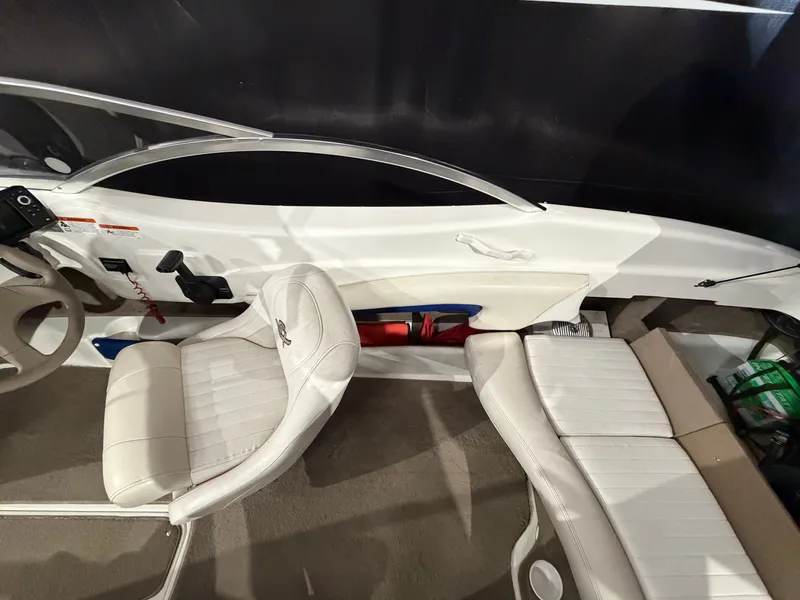 Slide: The Image of Glastron SX 195 2004 - 12