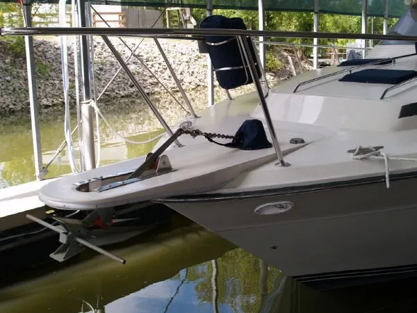 Slide: The Image of Sea Ray 460 Convertible 1987 - 4