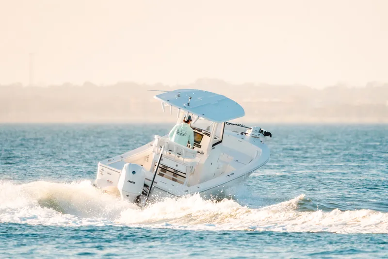 Slide: The Image of Regulator Marine 24XO 2021 - 14