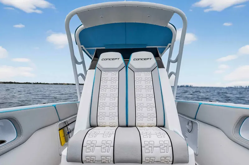Slide: The Image of Concept Boats 27' CC 2024 - 15