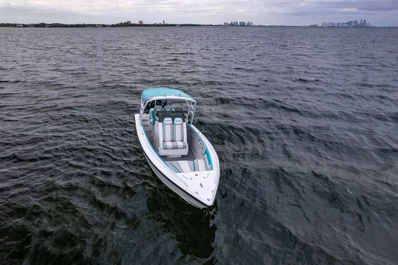 Slide: The Image of Concept Boats 27' CC 2024 - 4