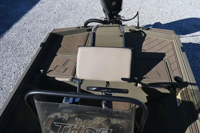 Slide: The Image of 2026 Thor 1900 Lake Hammer Center Console Elite boat interior with modern design. - 12