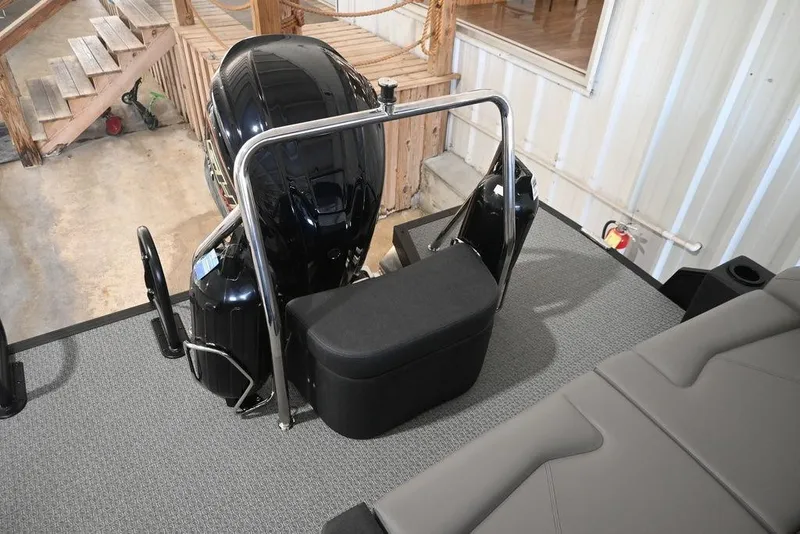 Slide: The Image of 2026 Evotti 523CS boat with sleek motor and modern seating design. - 24