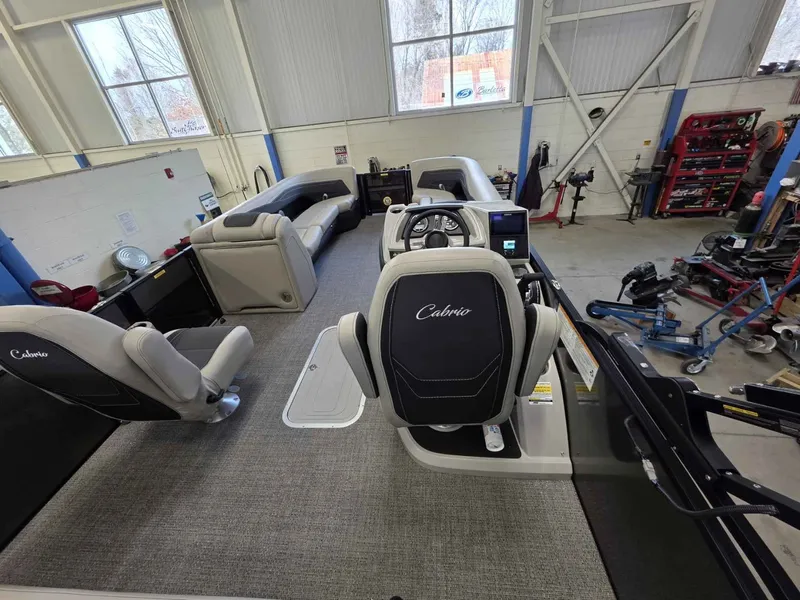 Slide: The Image of Barletta Cabrio 24UC 2026 - 22