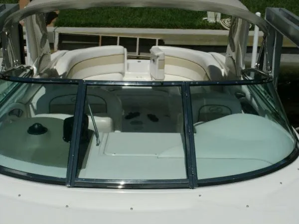 Slide: The Image of Sea Ray 290 Sun Sport 2001 - 10