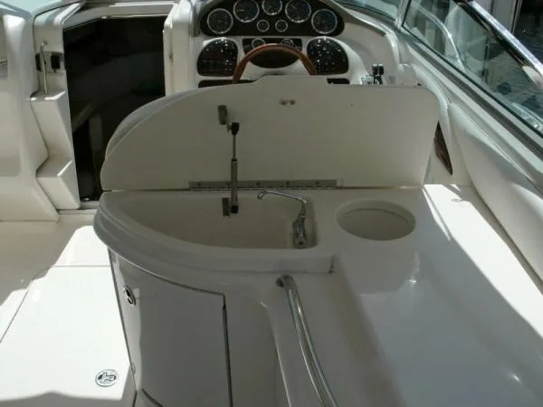 Slide: The Image of Sea Ray 290 Sun Sport 2001 - 7