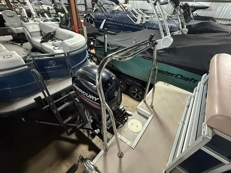 Slide: The Image of Crest 230 CREST II 2014 - 11