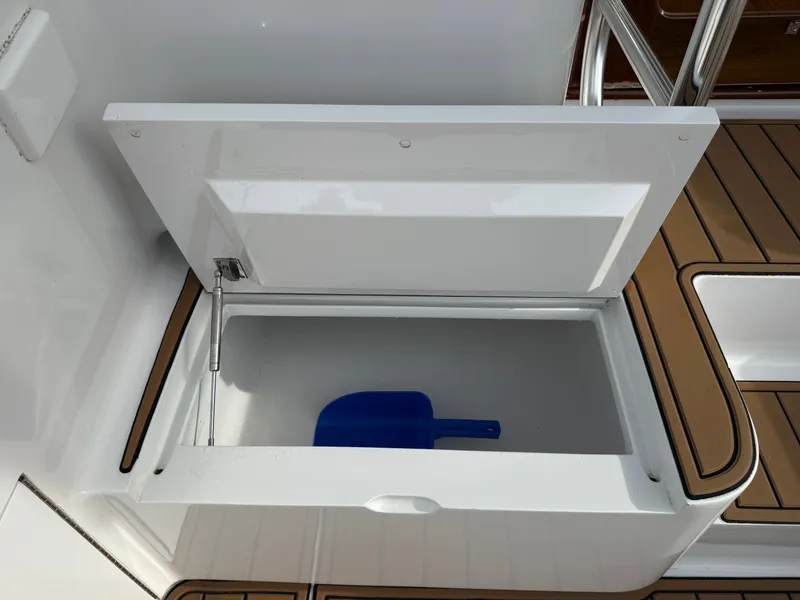 Slide: The Image of Spencer Custom Sportfish 2001 - 12