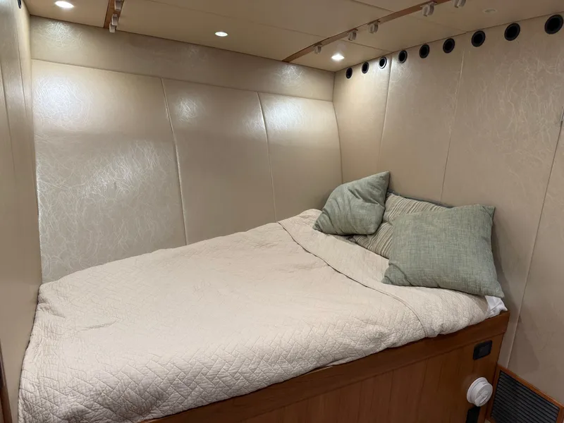 Slide: The Image of Spencer Custom Sportfish 2001 - 35