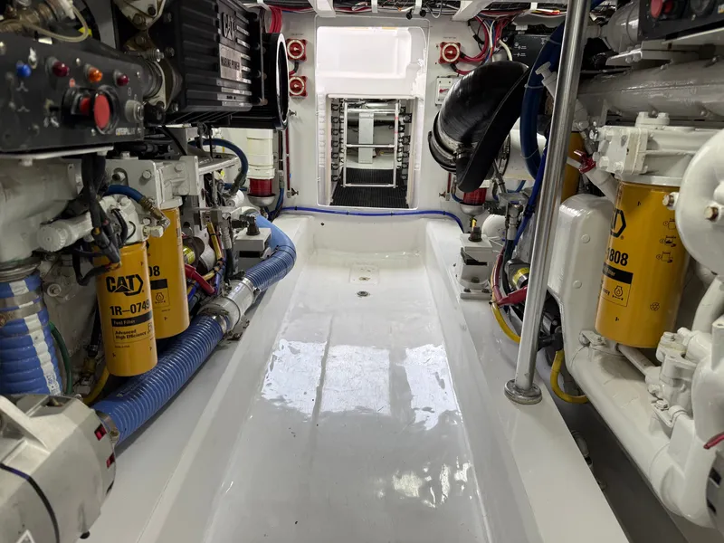 Slide: The Image of Spencer Custom Sportfish 2001 - 46