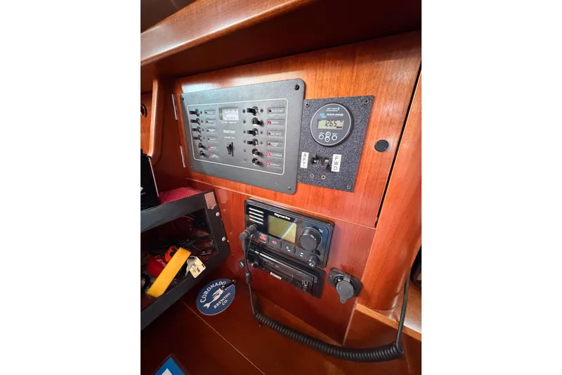 Slide: The Image of Control panel of 1997 Beneteau Oceanis 351 sailboat with navigation instruments. - 47