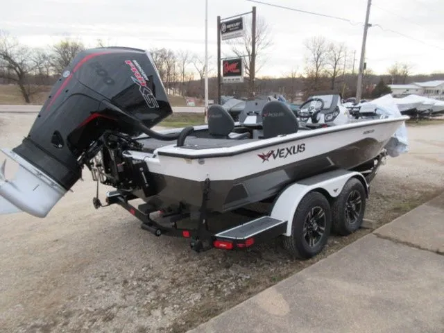 Slide: The Image of Vexus Avx1985s / Mercury 200 Proxs / Mercury 7Yr Warrant 2026 - 12