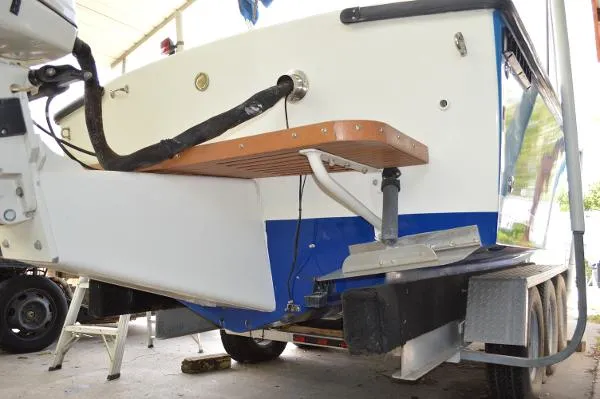 Slide: The Image of SeaCraft 23 Classic Potter Hull 1978 - 8