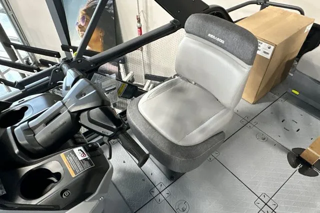 Slide: The Image of 2026 Sea-Doo KIT SWT CRUISE 21 300 GN Aud4 seating area. - 32