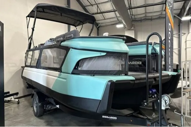 Slide: The Image of Sea-Doo KIT SWT CRUISE 21 300 GN AUD4 PAINT 26 2026 - 59