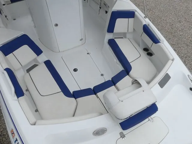 Slide: The Image of Tahoe 2150 CC 2020 - 14