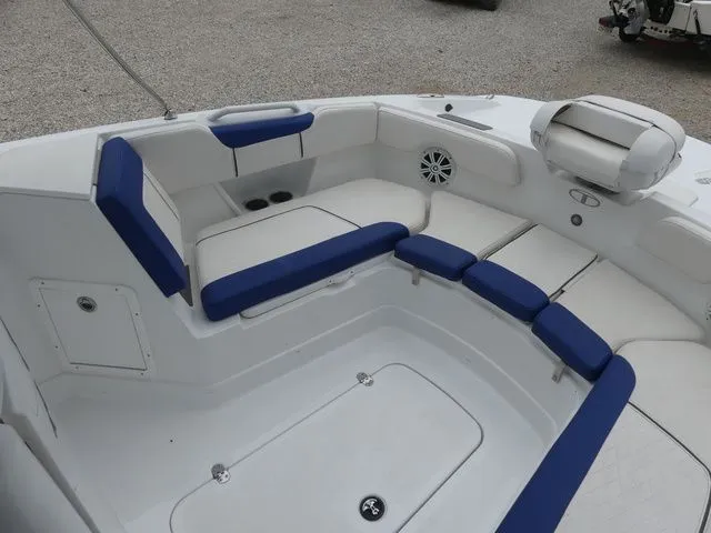 Slide: The Image of Tahoe 2150 CC 2020 - 17